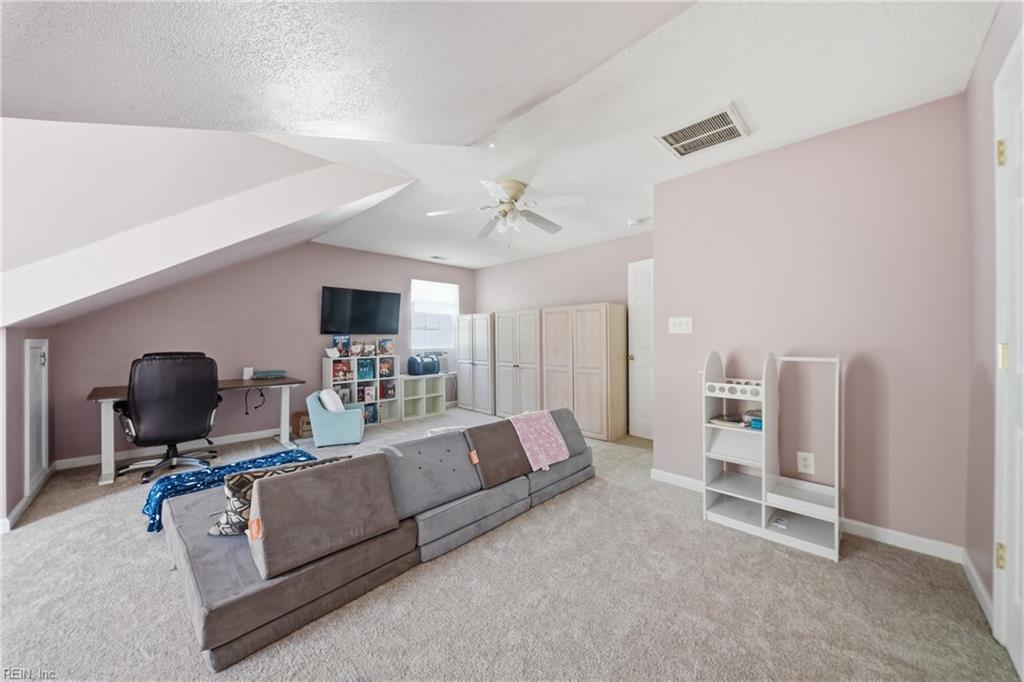 80 Meredith Way Newport News VA 23606