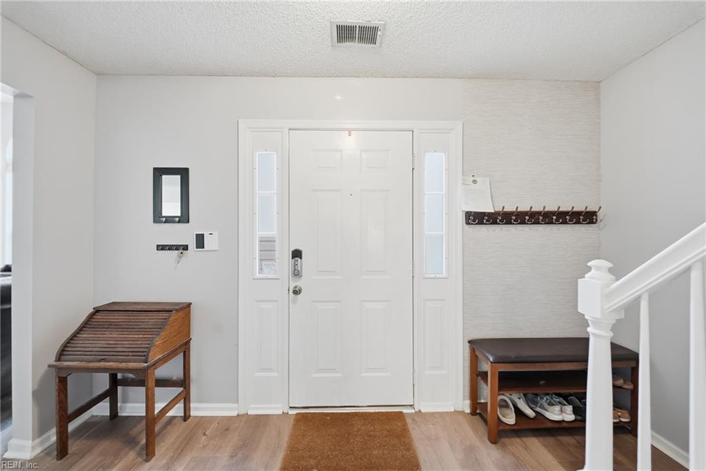 80 Meredith Way Newport News VA 23606