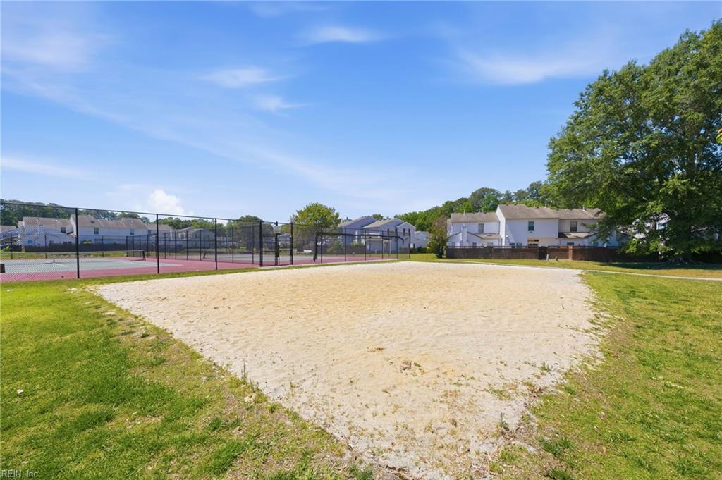 205 Linden Court Yorktown VA 23693