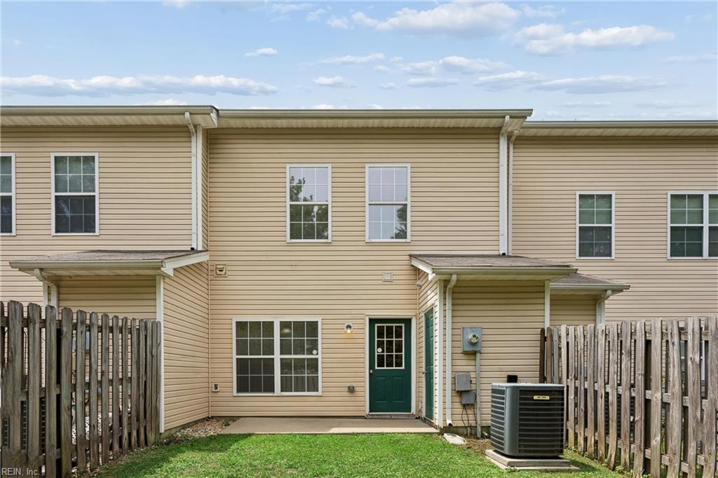 1932 Algonquin Trail Williamsburg VA 23185