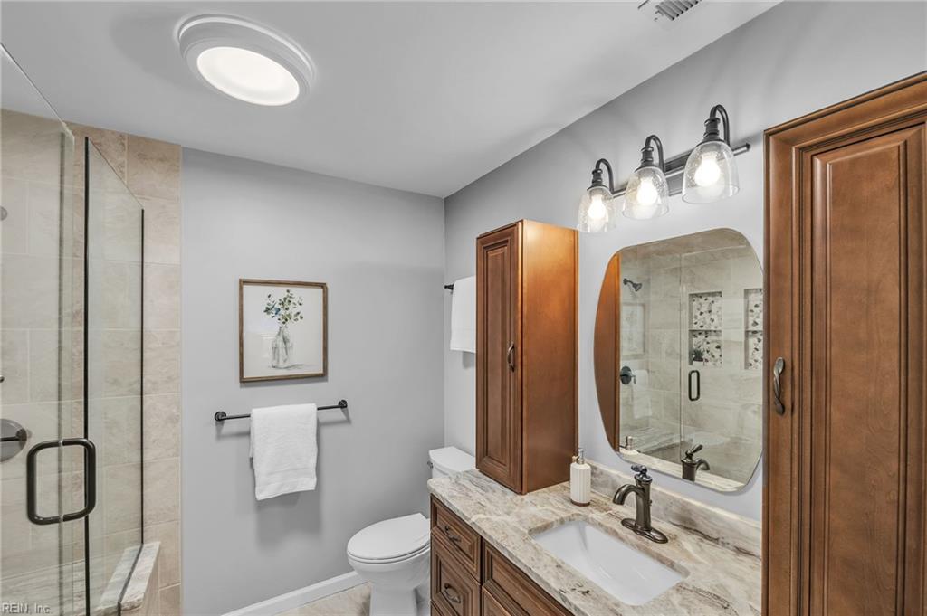 125 Three Notched Road Yorktown VA 23692