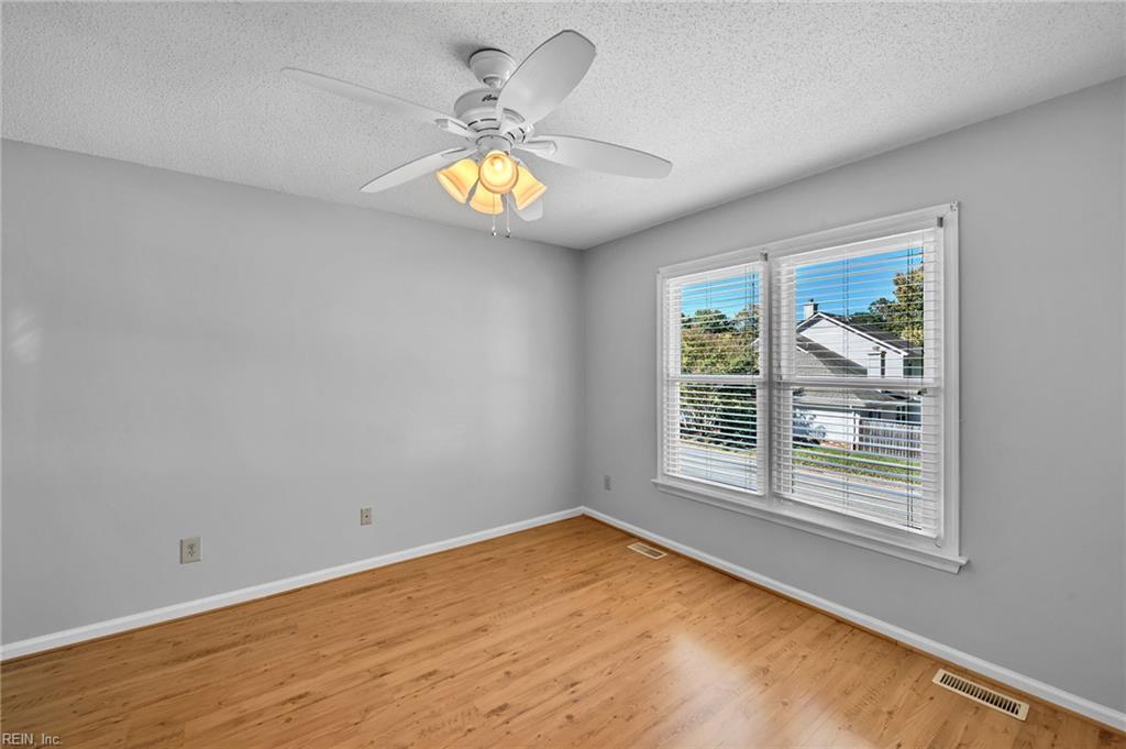 125 Three Notched Road Yorktown VA 23692