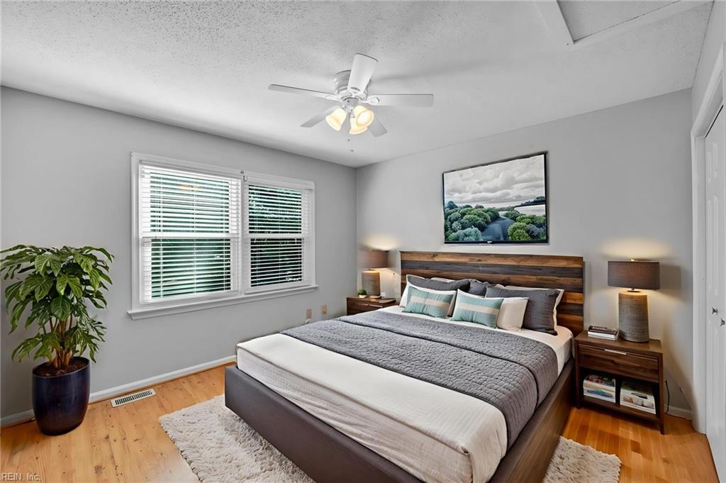 125 Three Notched Road Yorktown VA 23692