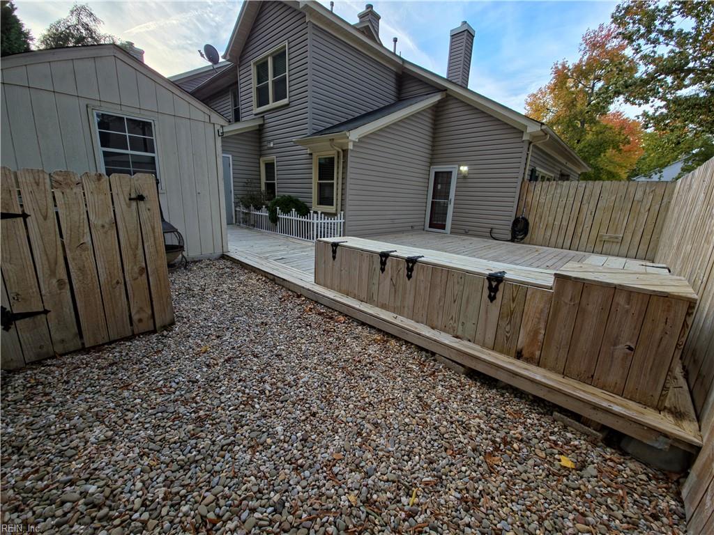 125 Three Notched Road Yorktown VA 23692