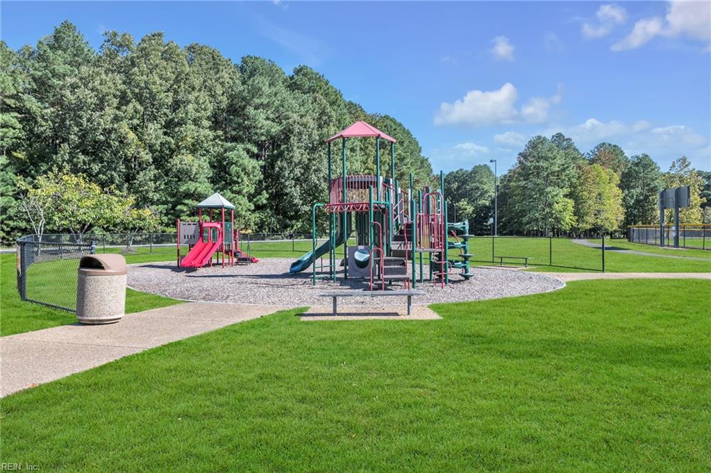 125 Three Notched Road Yorktown VA 23692