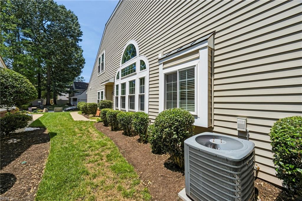 152 Spoon Court Yorktown VA 23693