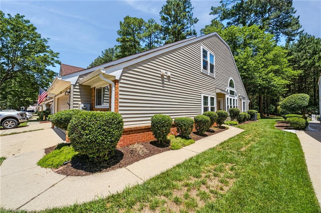 152 Spoon Court Yorktown VA 23693