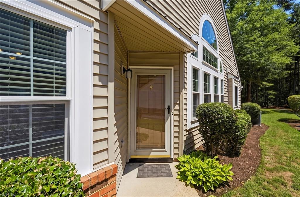 152 Spoon Court Yorktown VA 23693