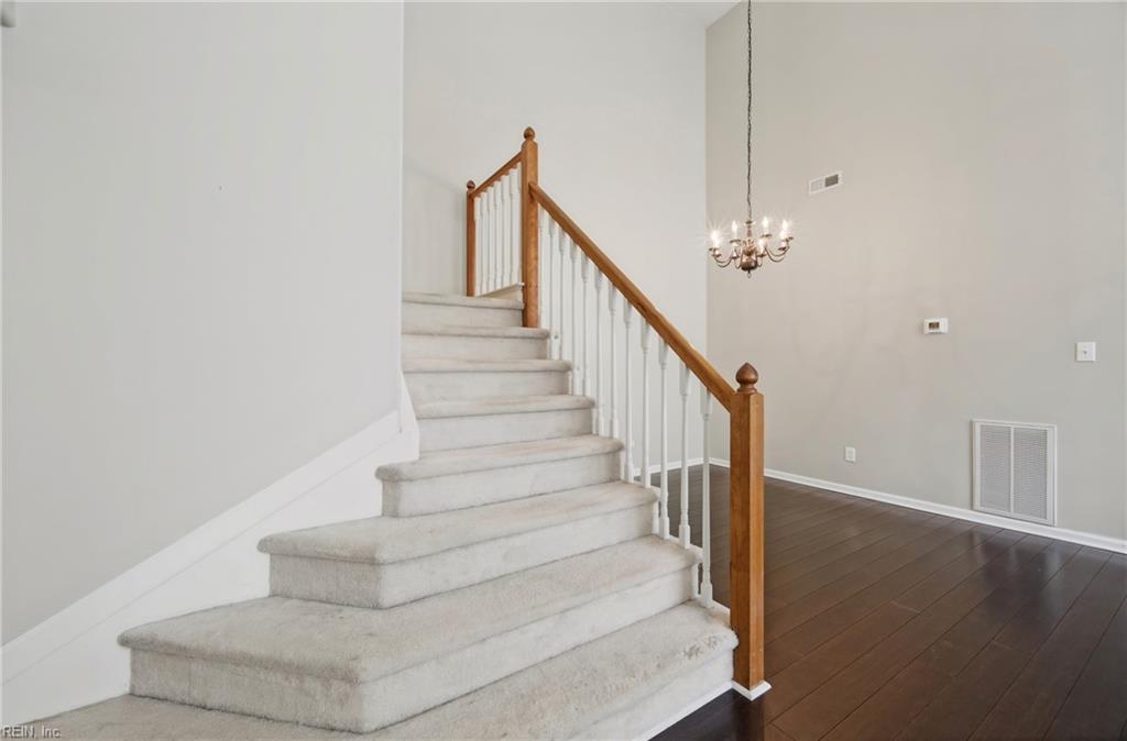 152 Spoon Court Yorktown VA 23693