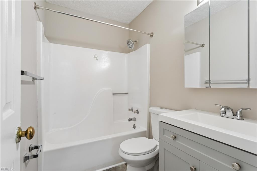59 Otsego Drive Newport News VA 23602