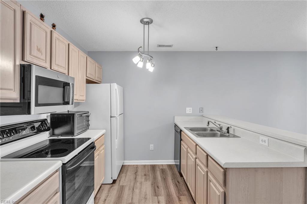 202 Westgate Circle Williamsburg VA 23185