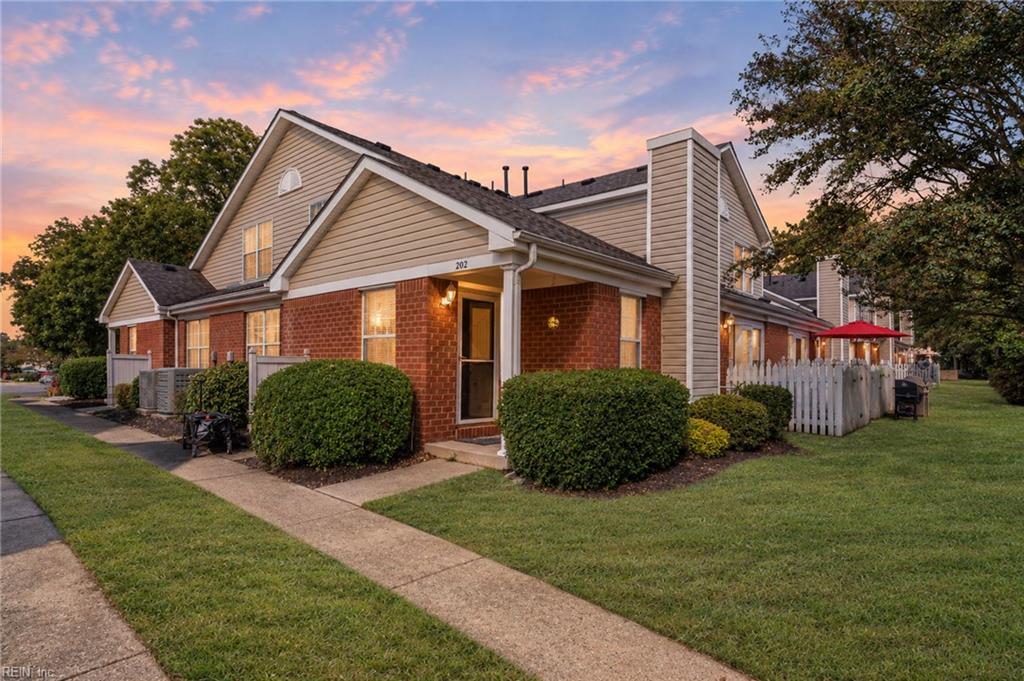202 Westgate Circle Williamsburg VA 23185