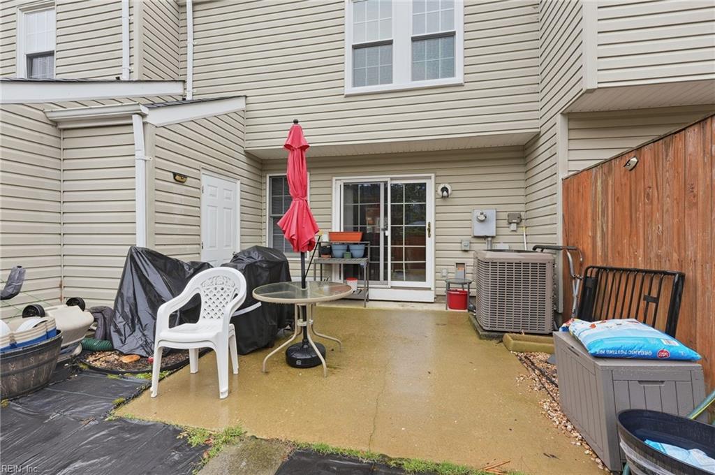 121 Sterling Court Yorktown VA 23693