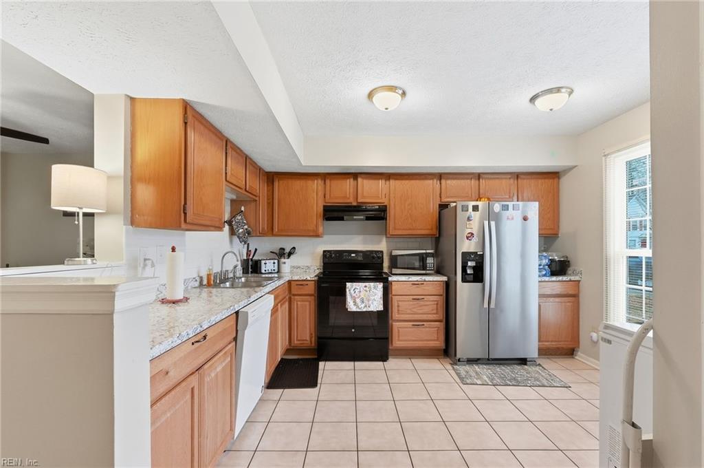 121 Sterling Court Yorktown VA 23693