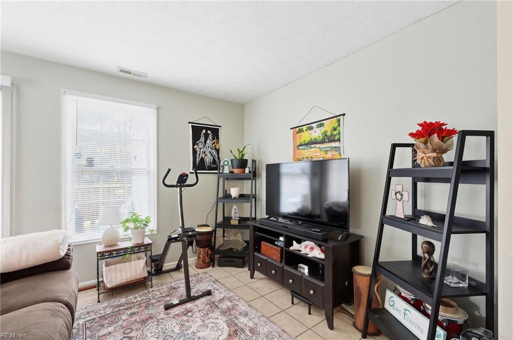 121 Sterling Court Yorktown VA 23693