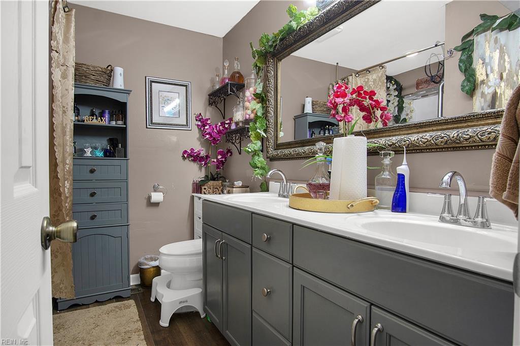 103 Turnbridge Lane Yorktown VA 23693