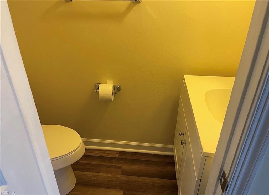 221 Bailiff Court Newport News VA 23608