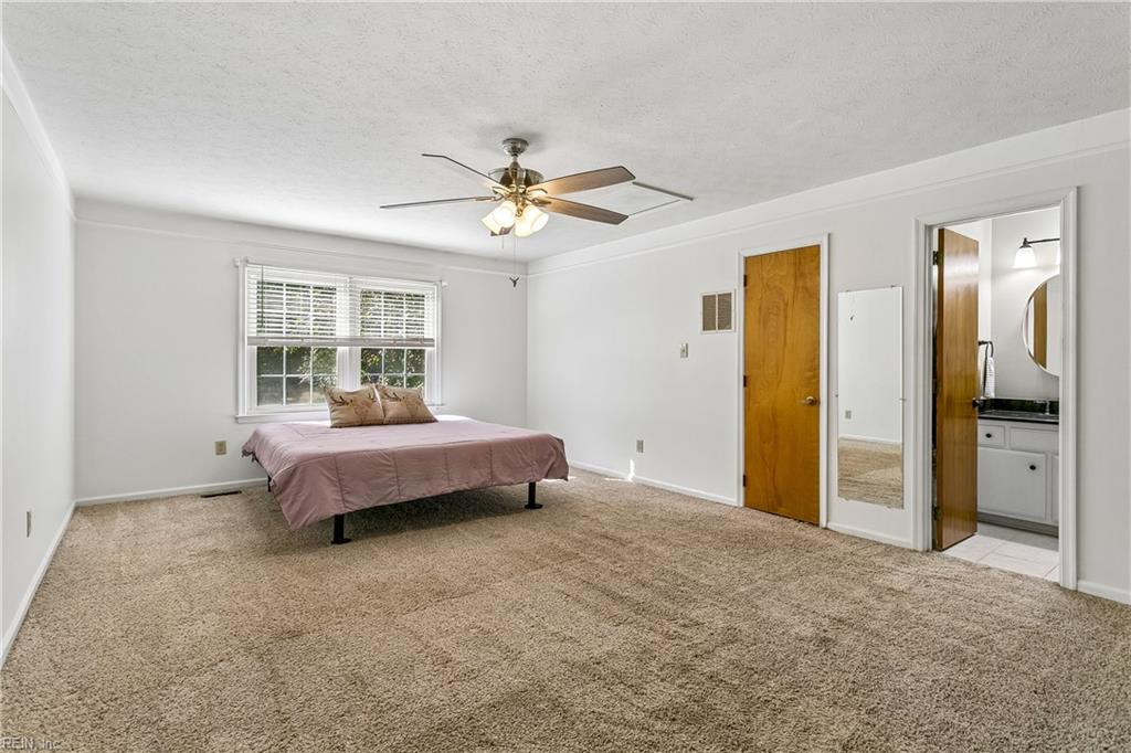 134 Briarwood Place Yorktown VA 23692