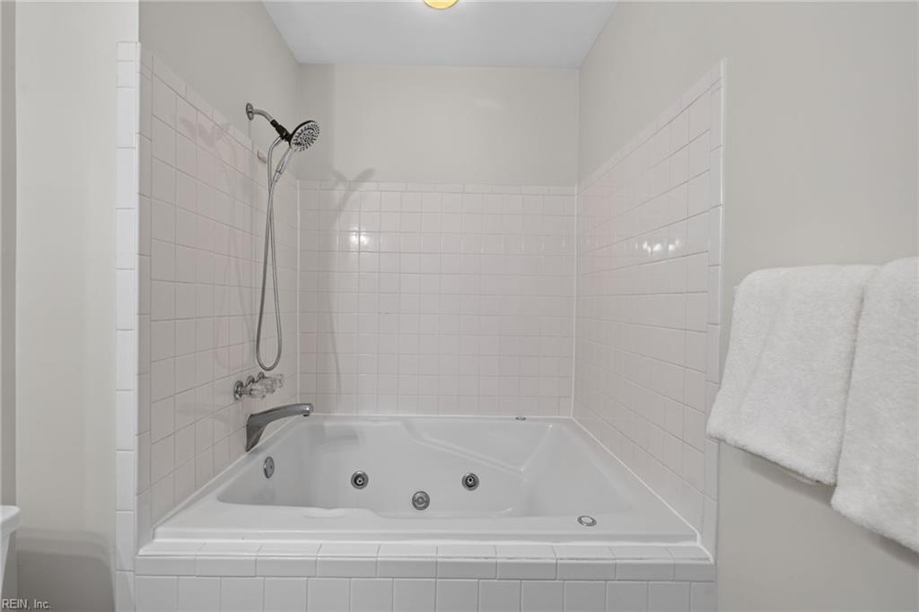 657 Todd Trail Newport News VA 23602