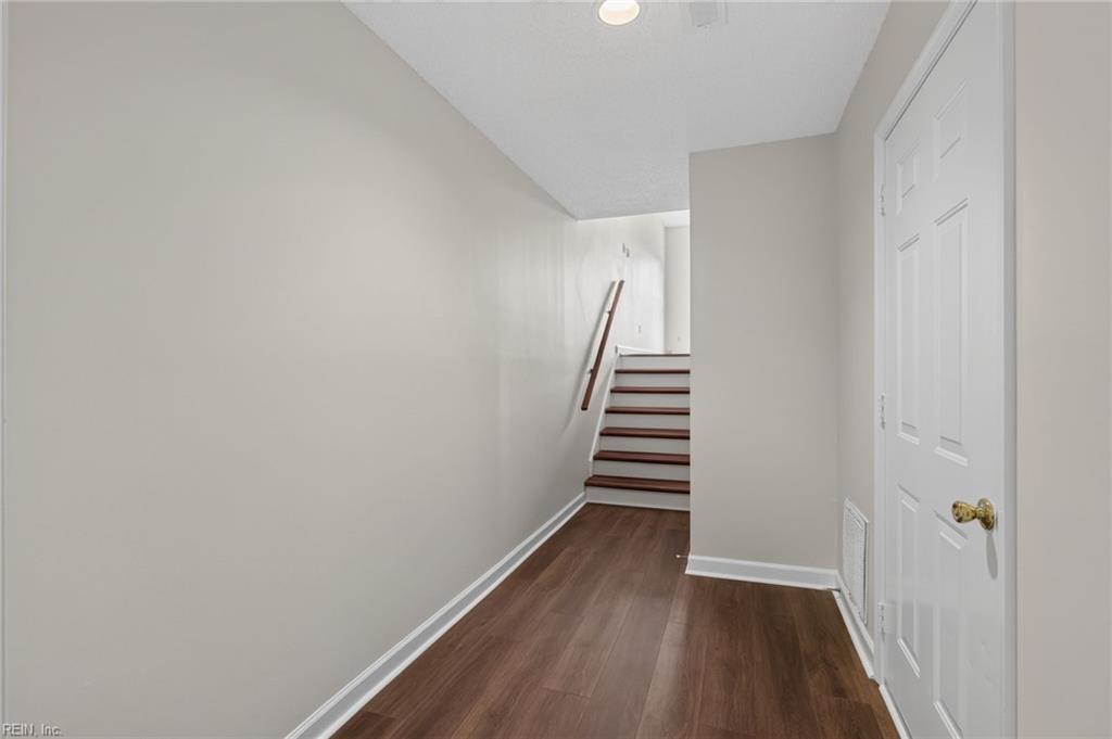 657 Todd Trail Newport News VA 23602