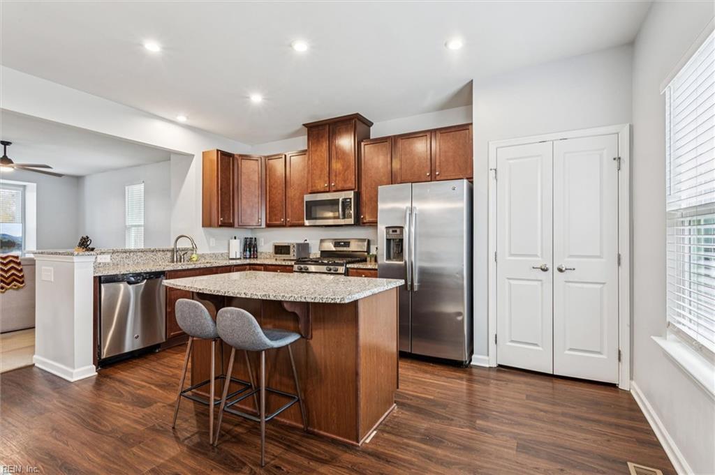 4207 Pillar Williamsburg VA 23188