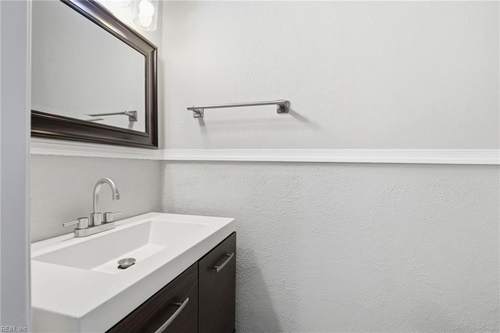 436 Britnie Court Newport News VA 23602