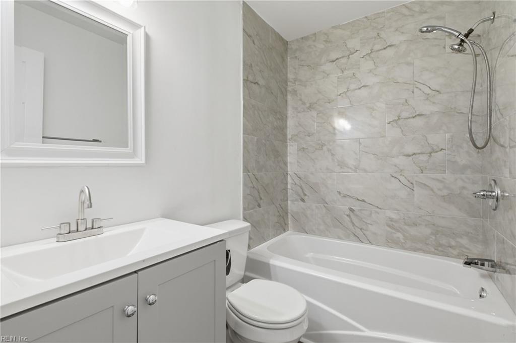436 Britnie Court Newport News VA 23602