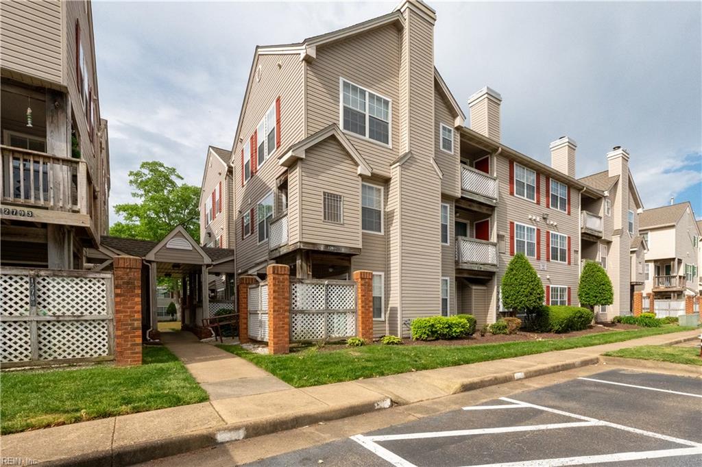 12811 Daybreak Circle Newport News VA 23608