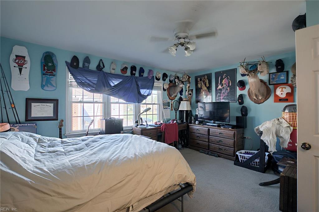 205 Amersham Drive Yorktown VA 23693