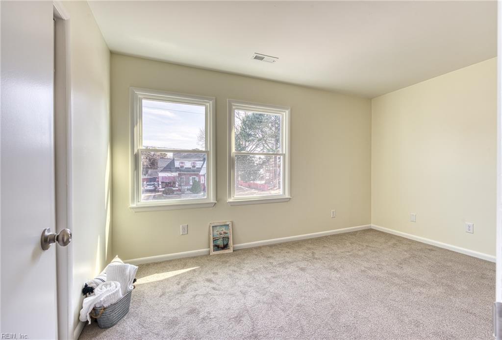 833 Hampton Avenue Newport News VA 23607