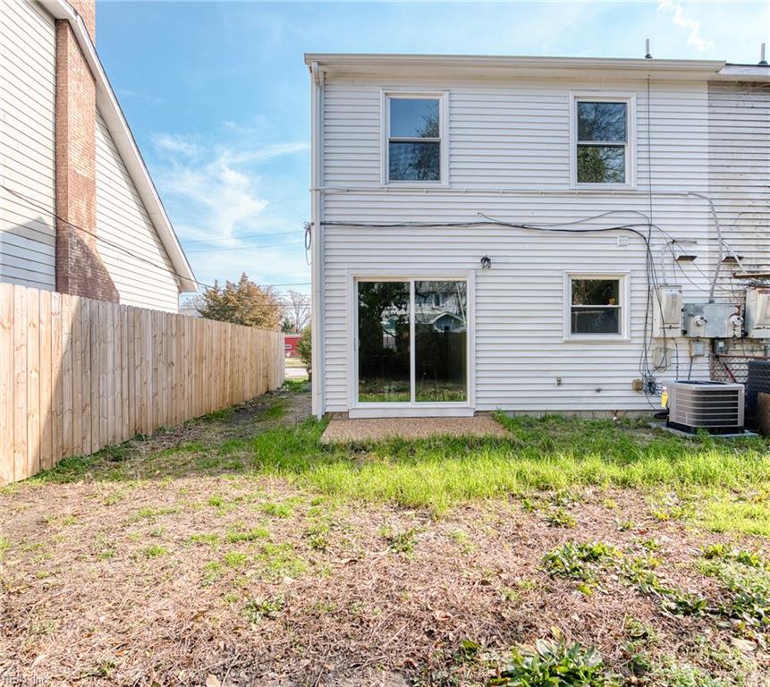 833 Hampton Avenue Newport News VA 23607