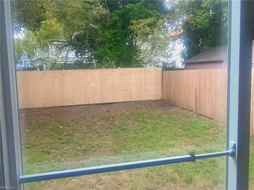 833 Hampton Avenue Newport News VA 23607