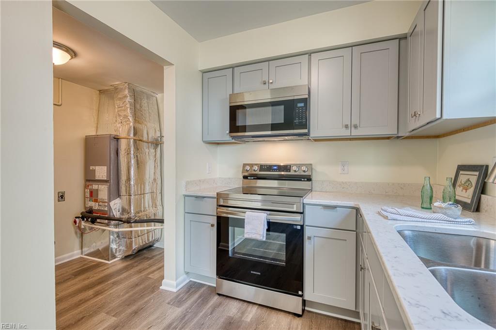 833 Hampton Avenue Newport News VA 23607