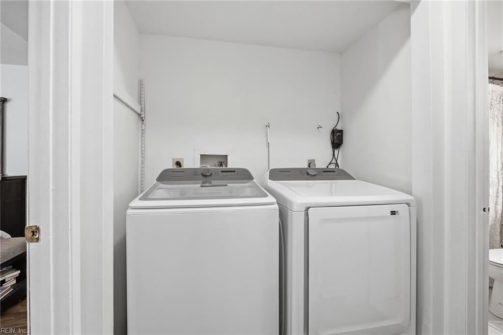 821 Pine Tree Court Newport News VA 23608