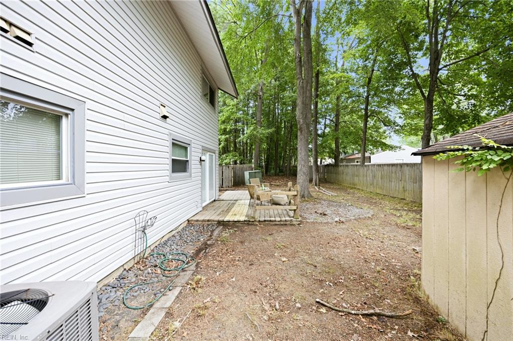 821 Pine Tree Court Newport News VA 23608