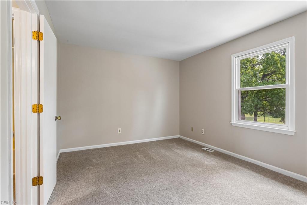 103 Haverstraw Court Yorktown VA 23692