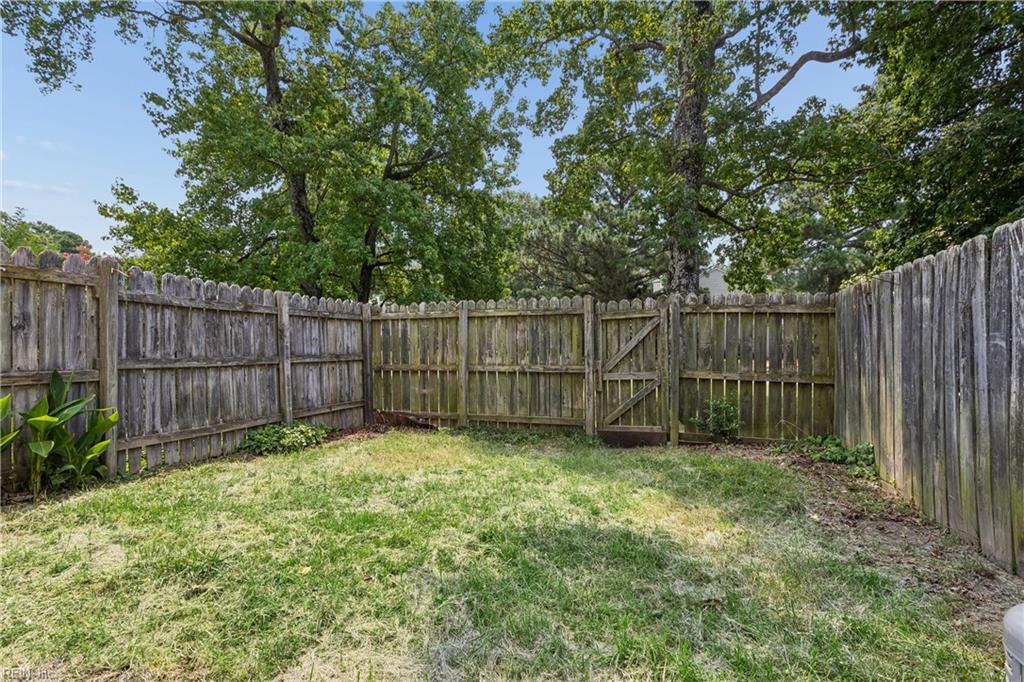 103 Haverstraw Court Yorktown VA 23692