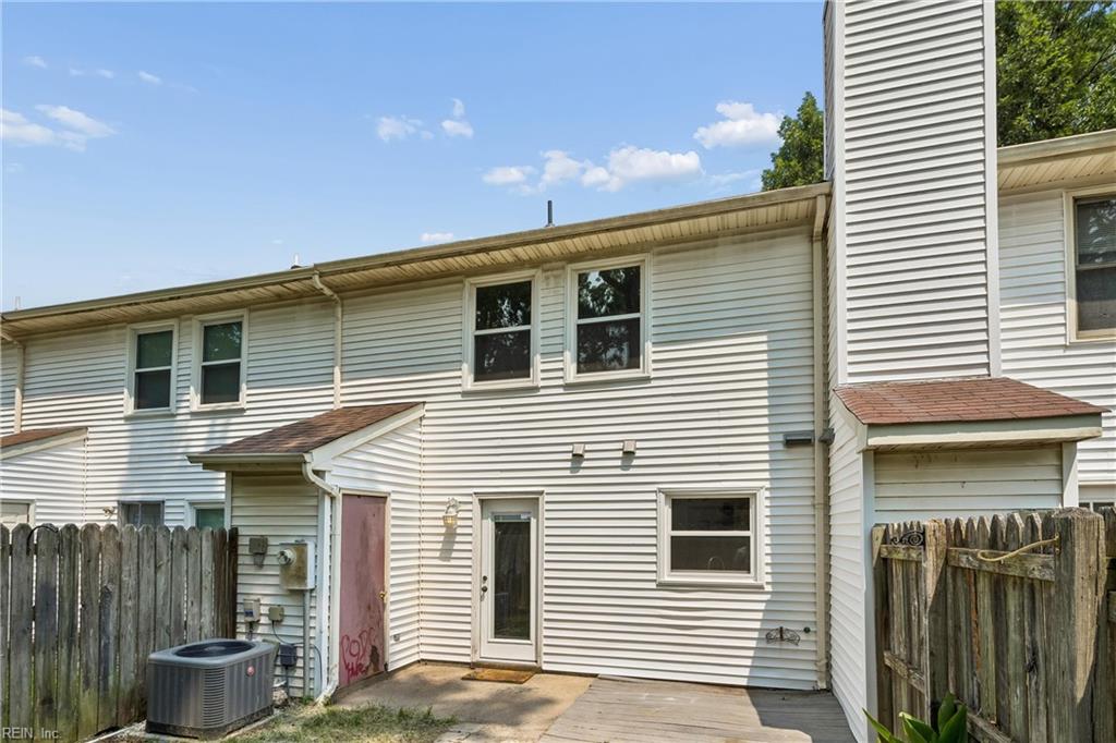103 Haverstraw Court Yorktown VA 23692