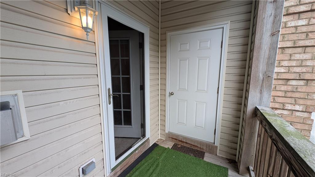 459 Old Colonial Way Newport News VA 23608