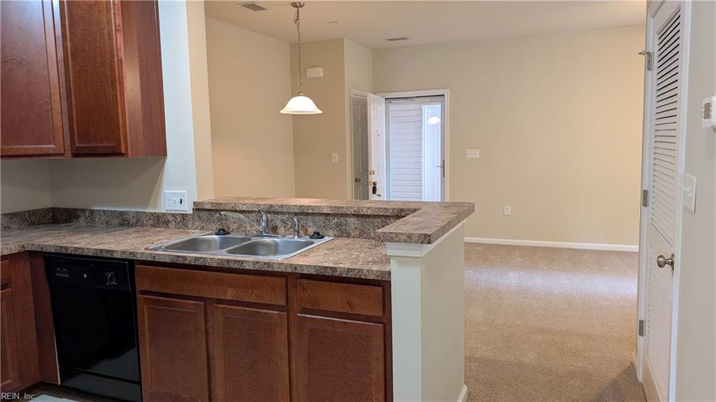 459 Old Colonial Way Newport News VA 23608