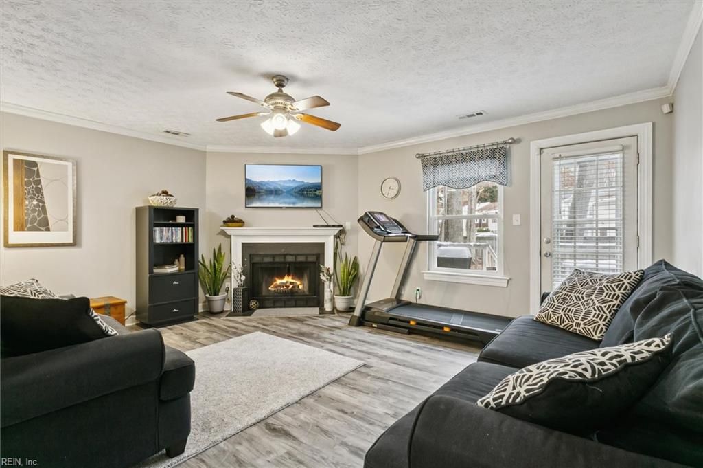 1058 Palmerton Drive Newport News VA 23602