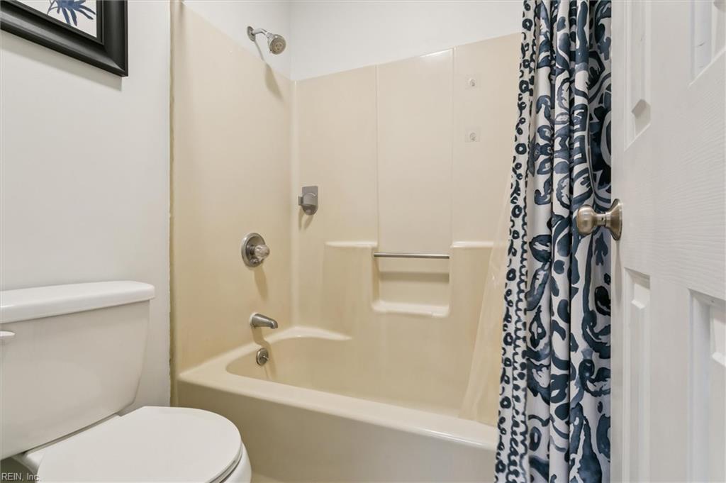 1058 Palmerton Drive Newport News VA 23602