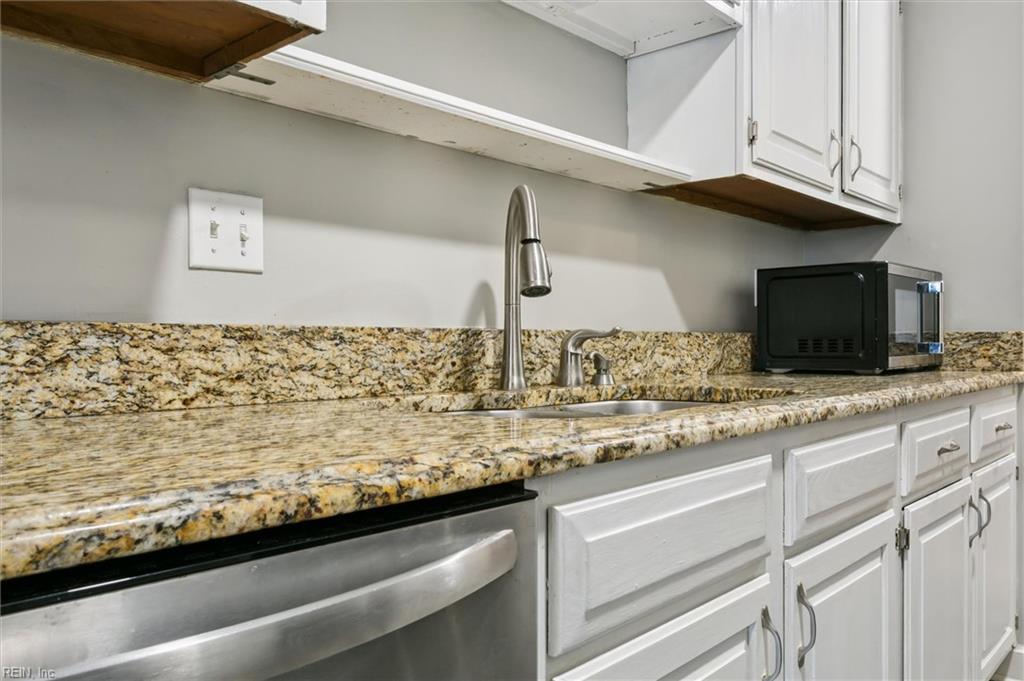 1058 Palmerton Drive Newport News VA 23602