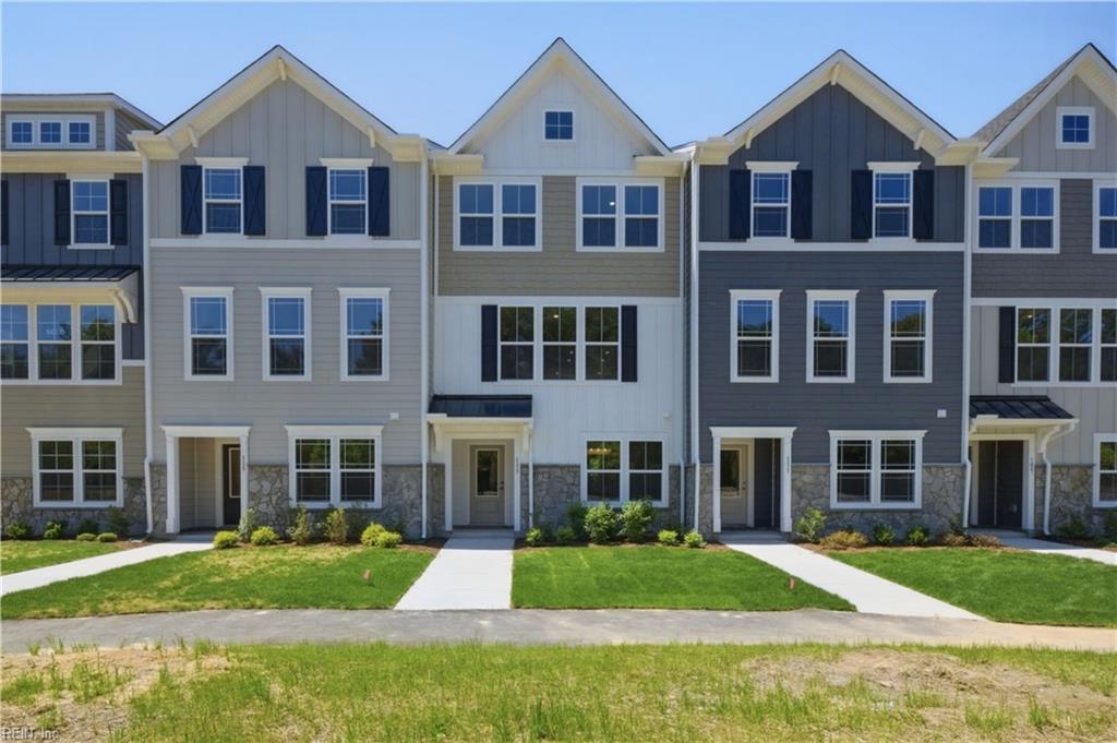 13 Bracewell Lane Yorktown VA 23692