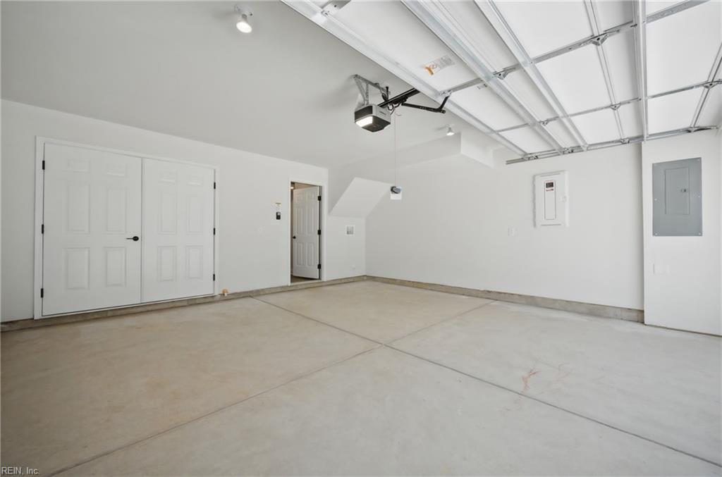 13 Bracewell Lane Yorktown VA 23692