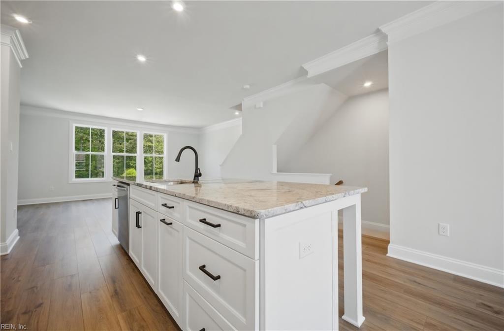 13 Bracewell Lane Yorktown VA 23692
