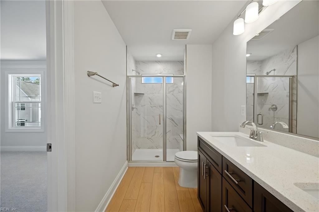 9 Bracewell Lane Yorktown VA 23692