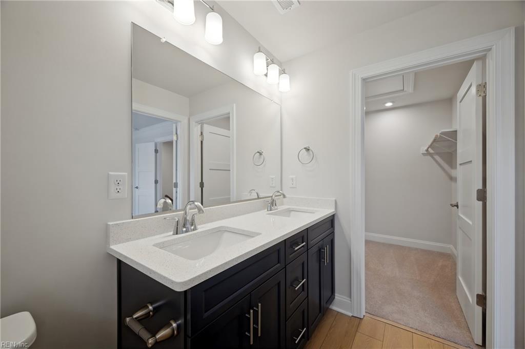 9 Bracewell Lane Yorktown VA 23692