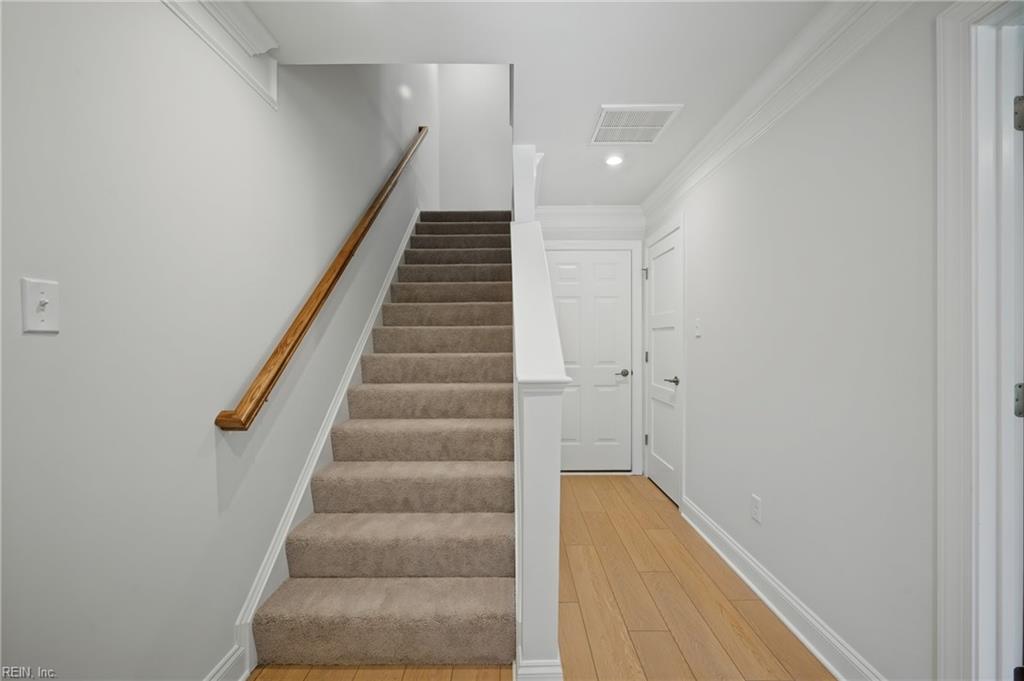 9 Bracewell Lane Yorktown VA 23692