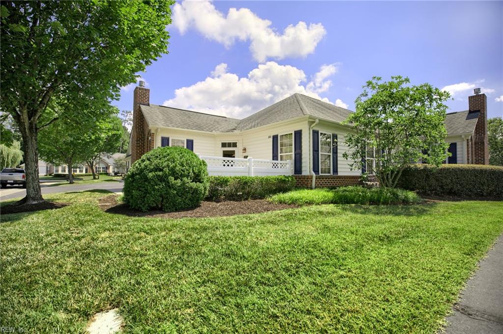 303 Garman Loop Yorktown VA 23690